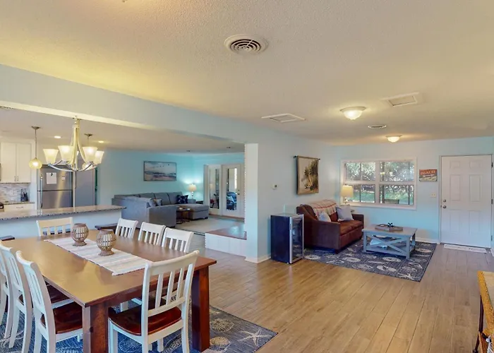 Americana Beach Home Jekyll Island